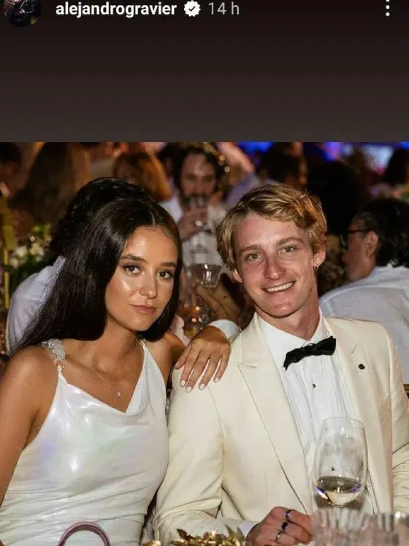 Balthasar, el hijo de Valeria Mazza, subió una foto posando con Victoria Federica.