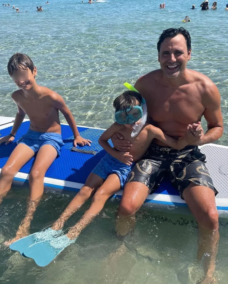 Ion Aramendi y María Amores disfrutan de sus vacaciones con sus hijos