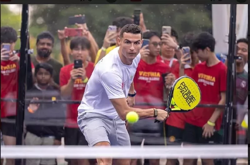 cristiano ronaldo padel 1