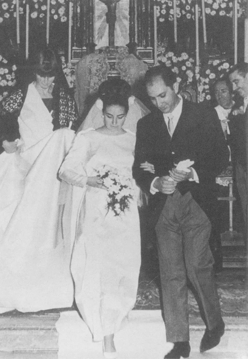 María Teresa el día de su boda con José María Borrego.