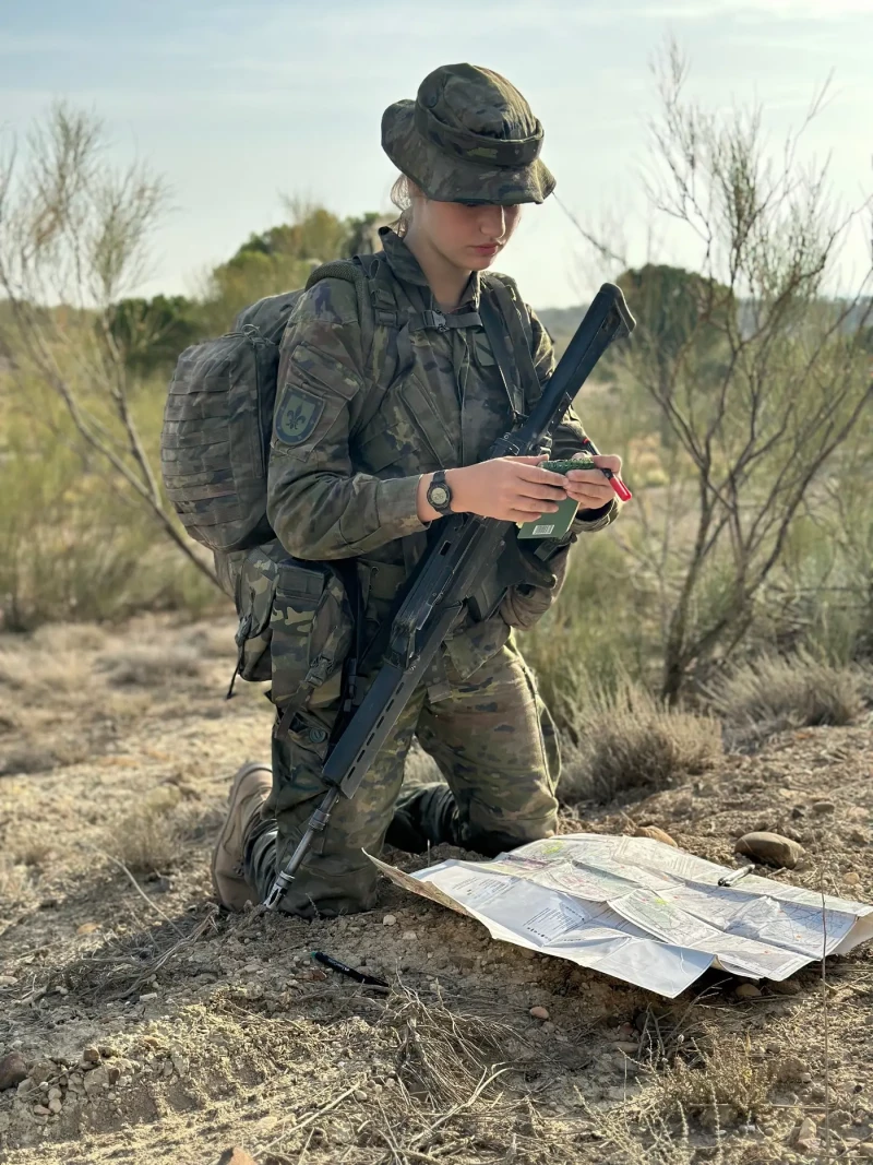 LA PRINCESA DE ASTURIAS DURANTE LA INSTRUCCIÓN MILITAR