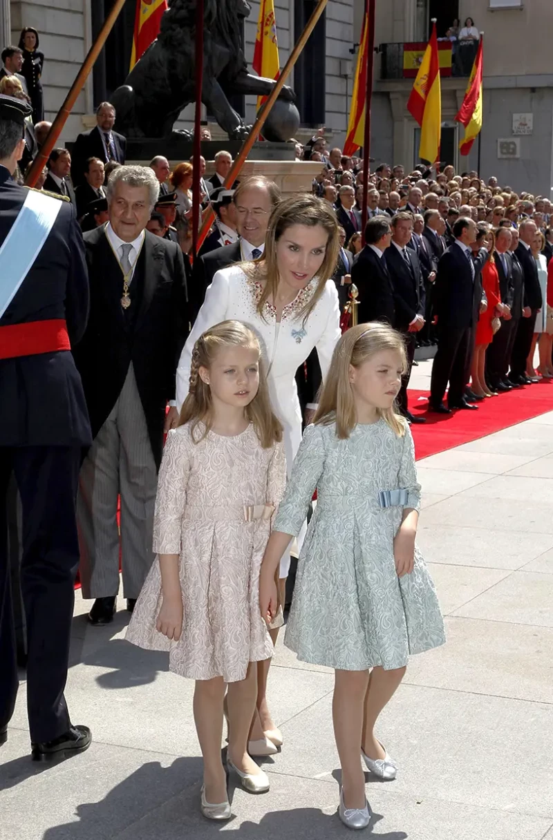 Felipe VI Letizia Leonor Sofía.