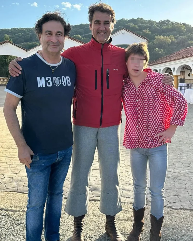 Jesulín con Pepe de Masterchef y Roscón, el hijo de Samantha Vallejo