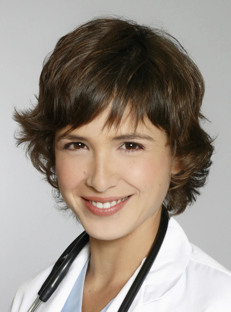 Daniela Costa también formó parte del elenco de la serie 'MIR'.