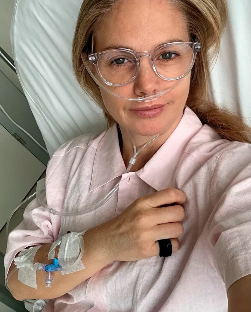 Genoveva Casanova ingresada en el hospital.