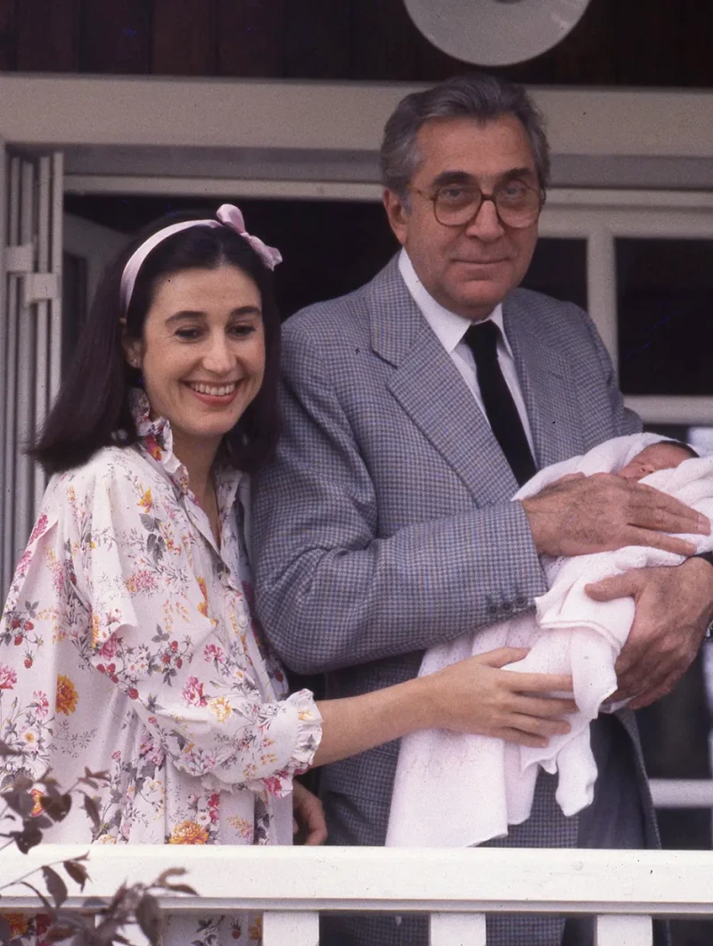 Carmen Martínez Bordiú con el anticuario francés Jean Marie Rossi, padre de su hija, Cynthia,
