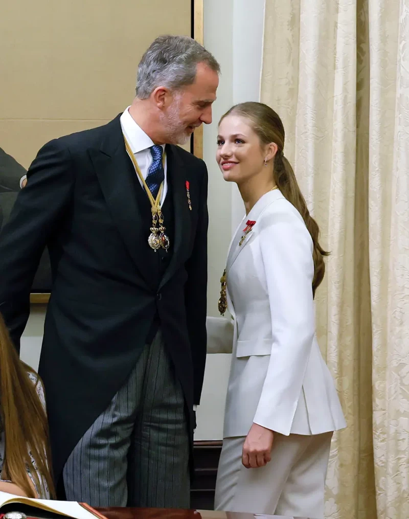 El rey Felipe VI y la princesa Leonor.