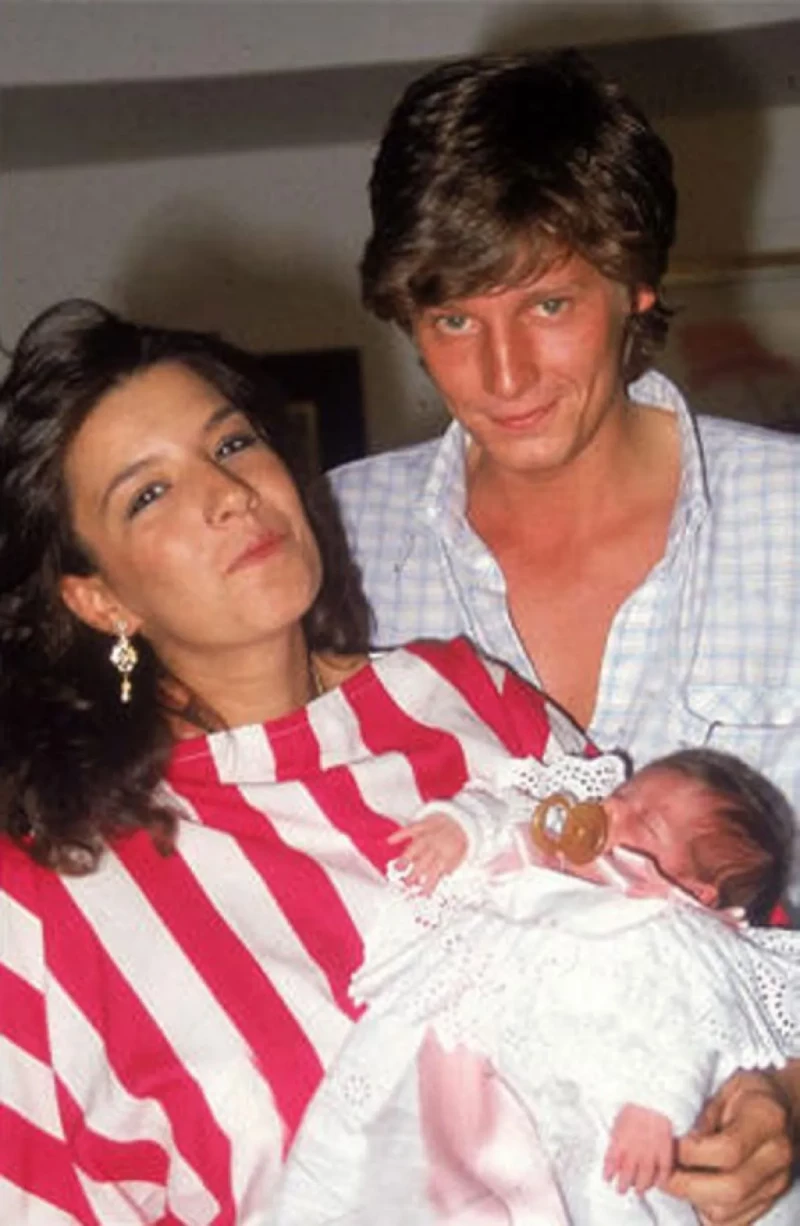 Belen Ordoñez con Curro Ruiz Wanger y su hija Belen Ruiz.