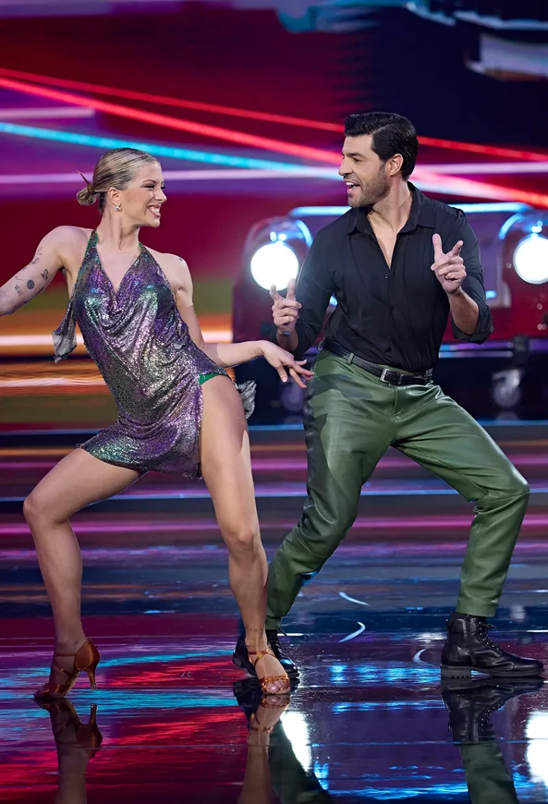 Miguel Torres con Sandra Torremadé, en su primera actuación en 'Bailando…'.