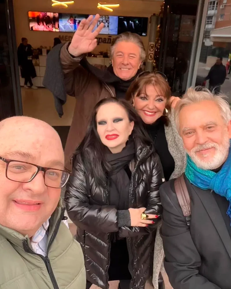 Charo Reina con Alaska.