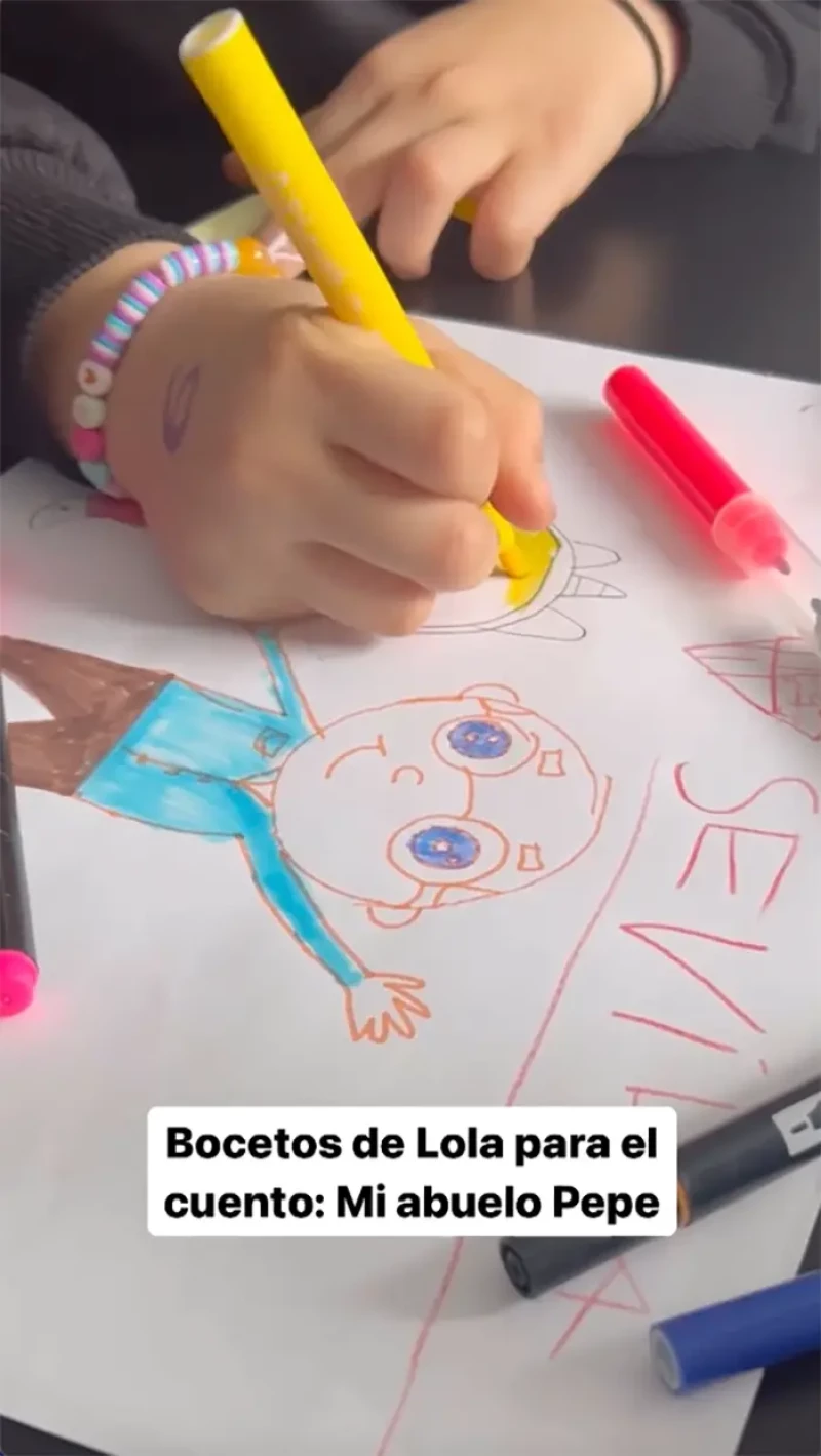 Lola, de 6 años, tiene un gran talento para el dibujo.