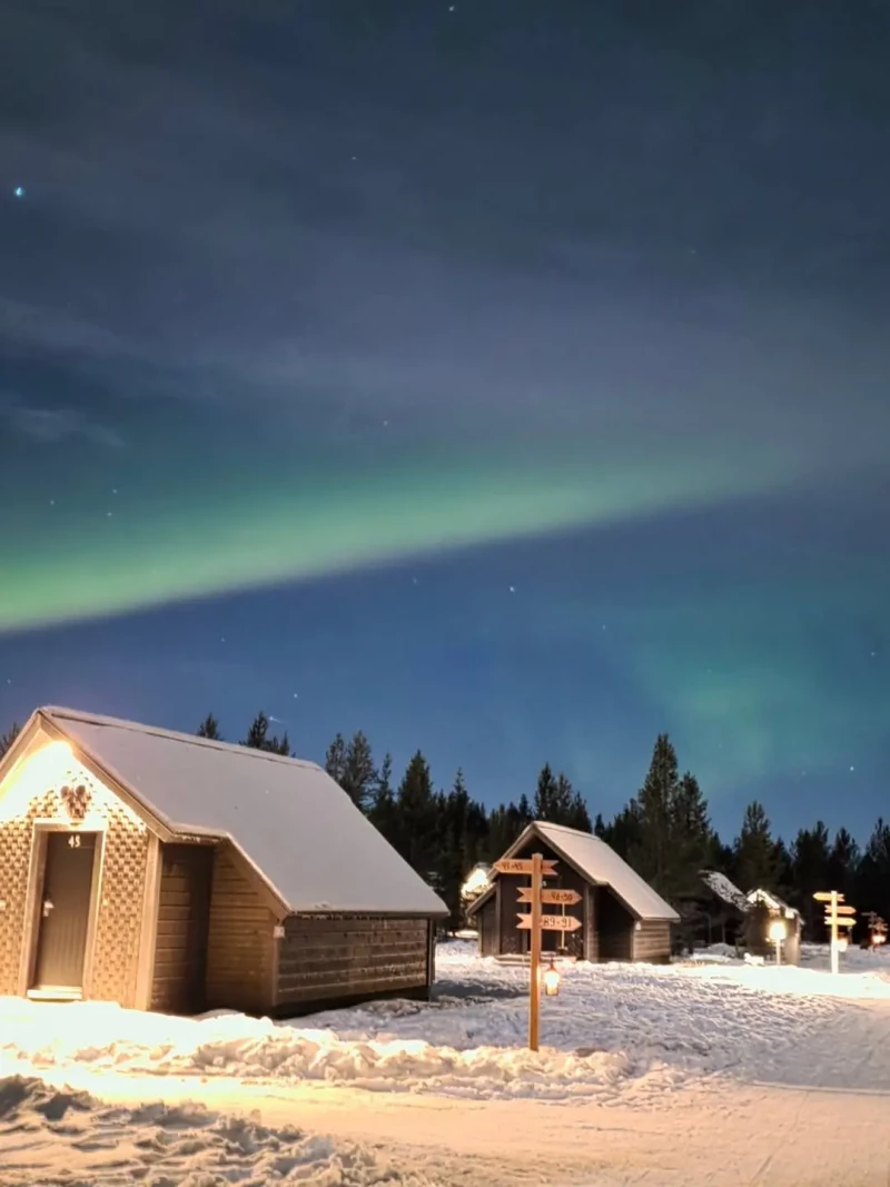 Isabel Jiménez: las mejores imágenes de la presentadora en Laponia con sus hijos