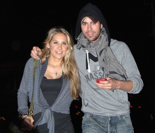 Enrique Iglesias y Anna Kournikova llevan media vida juntos.