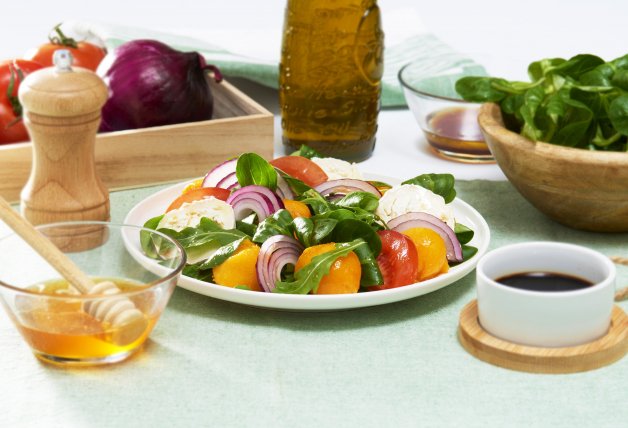 Ensalada de mango con queso de cabra