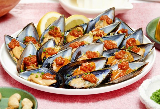 receta-mejillones-con-vinagreta-de-tomates-secos-y-limo-n