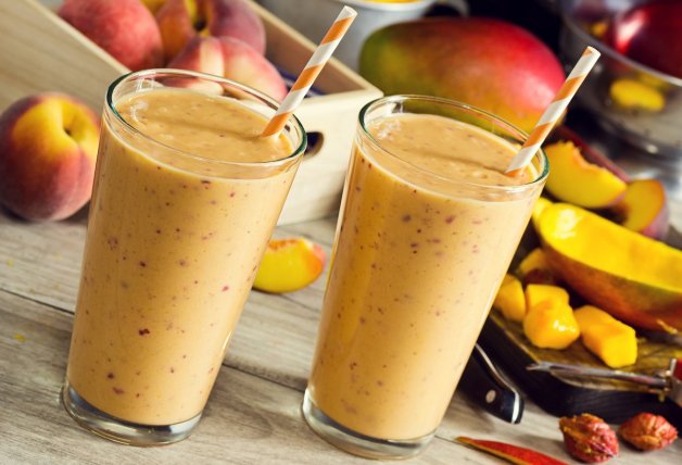 batido-de-mango-y-melocoto-n