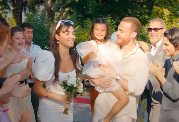 Eda y Serkan celebran su esperada boda en 'Love is in the air'.