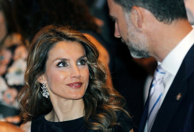 Las miradas entre Felipe y Letizia hablan por sí solas. 