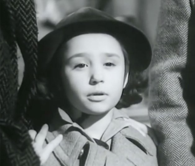 A los 9 años debutó en el cine con "Tormento del passato", donde interpretaba a Graciela.