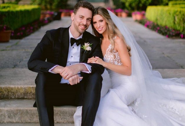 Pau Gasol, el día de su boda junto a Catherine McDonnell.