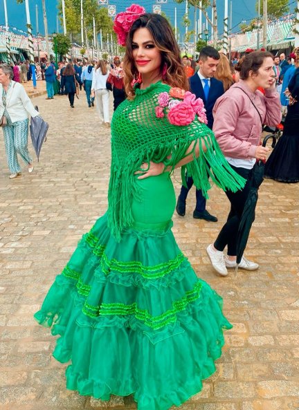 Marisa Jara, que acaba de ser mamá, lució un elegante vestido verde.