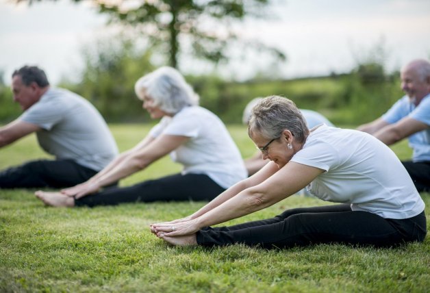 Practicar ejercicio de forma habitual ayuda a cuidar nuestra espalda.