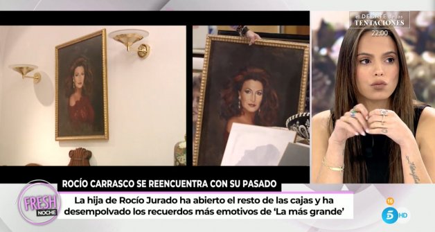 Gloria Camila revisionando el tráiler del nuevo documental de Rocío Carrasco (Telecinco).
