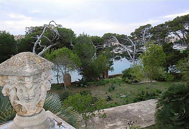 Vista del mar desde la parcela de la casa de Rafa Nadal y Mery Perelló.