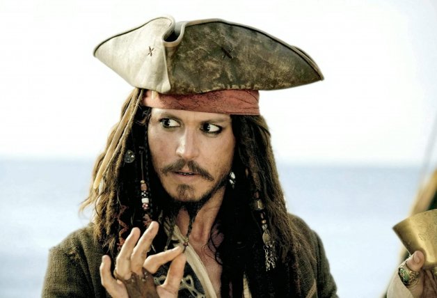 El actor, caracterizado como Jack Sparrow.