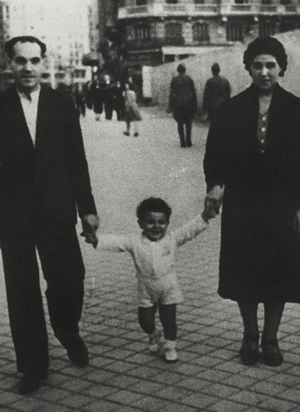 Andrés Pajares, con sus padres cuando era apenas un bebé.