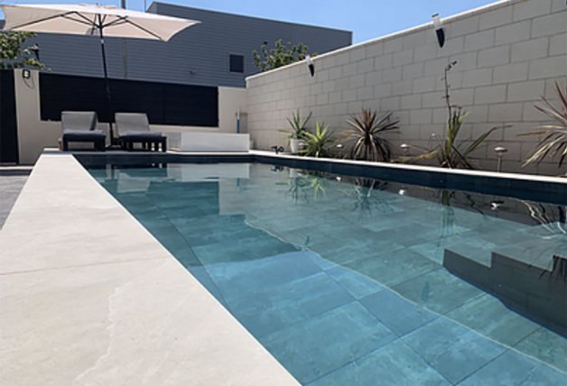 La casa tendrá una enorme zona de terraza y una piscina.