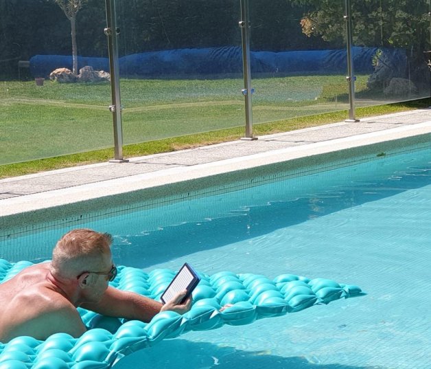 La piscina de Jordi González es ¡impresionante!