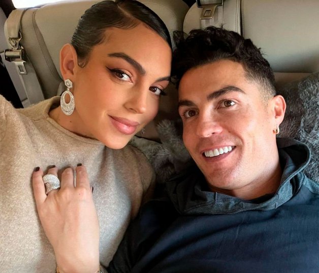 Georgina Rodríguez junto a su pareja, el futbolista Cristiano Ronaldo. 