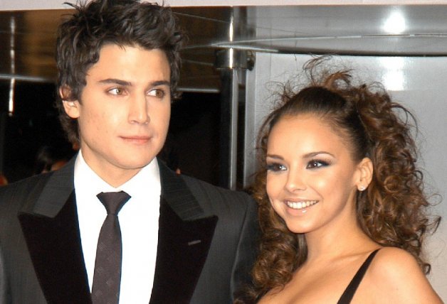 Chenoa y Álex González en la gala de los Premios Goya de 2006. ¡Qué jóvenes!