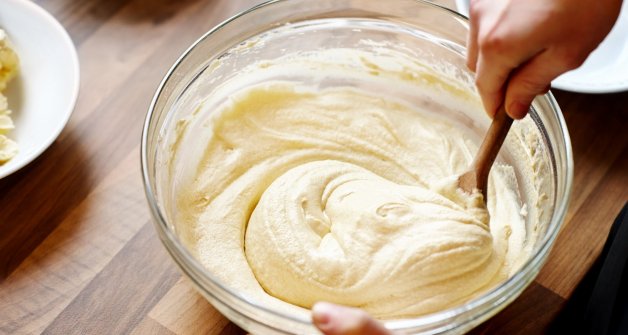 La cuchara de los helados te será muy útil para hacer tus buñuelos bien redondos.
