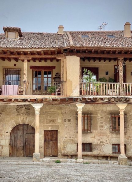 Casa Taberna, su hotel y restaurante, que ha puesto en marcha después de varios aplazamientos por la pandemia.