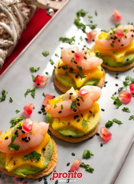 Canapé de langostino y mango