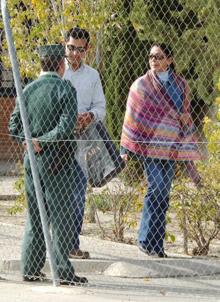 Isabel Pantoja, a su salida del segundo vis a vis con Muñoz en la cárcel.