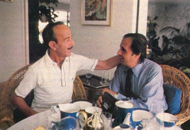 Aquí estoy, con el doctor Julio Iglesias Puga, el querido "papuchi", padre de Julio Iglesias, que fue secuestrado el 29 de diciembre de 1981, en plenas fiestas.