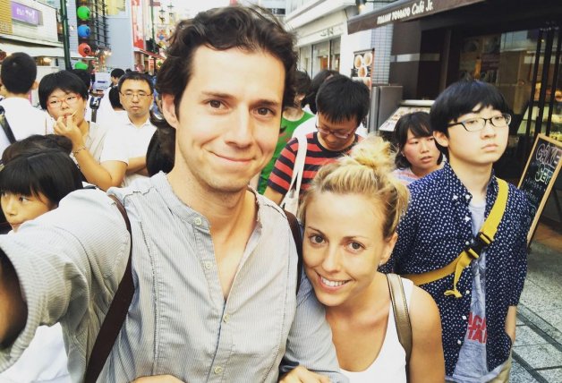 La pareja, durante su luna de miel, en Japón.