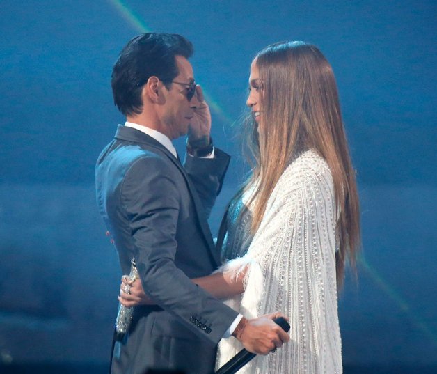 El matrimonio de los dos cantantes duró siete años, pero los hijos que tuvieron los mantienen fuertemente unidos.