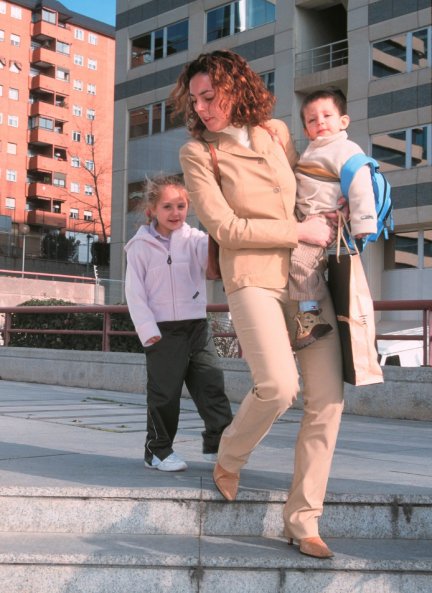 Rocío Carrasco con sus hijos, cuando eran pequeños.