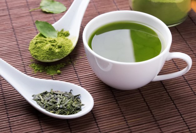 El té verde tiene propiedades diuréticas y no contiene menos teína que el té negro