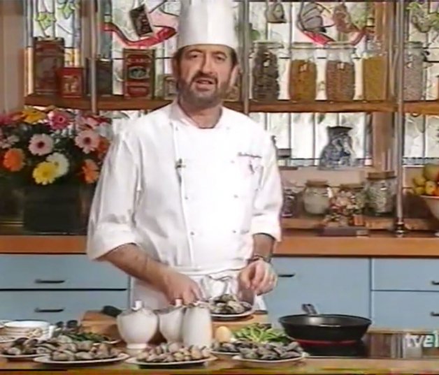 Karlos en uno de sus primeros programas en TVE, a principios de los años 90. 