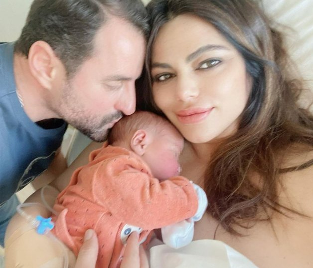 Marisa Jara y su pareja, Miguel Almansa, han dado la bienvenida a su primer hijo en común (@marisajarab).