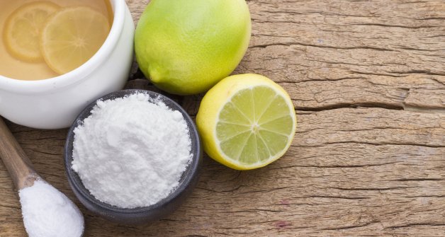 Aplicar ingredientes naturales te ayudará a combatir la aparición de granos en la piel.