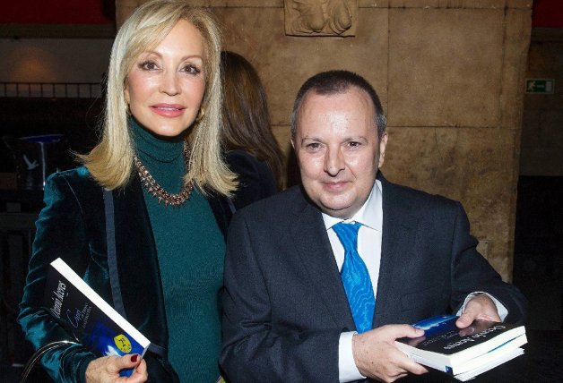 Junto a Carmen Lomana en la presentación de 'Capri, de Tiberio a la dolce vita', su penúltimo libro.