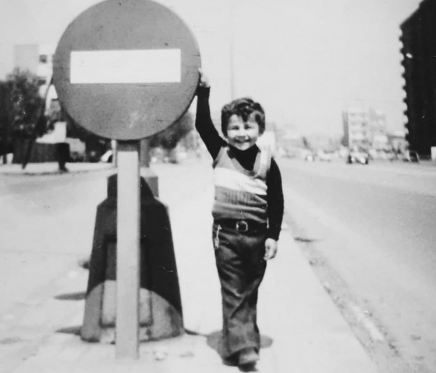 Jorge Javier fue un niño simpático y feliz.