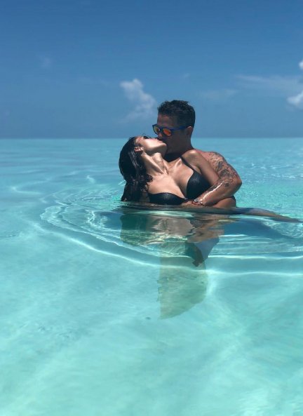 Alejandro Sanz y Rachel Valdés, en un momento de sus vacaciones.