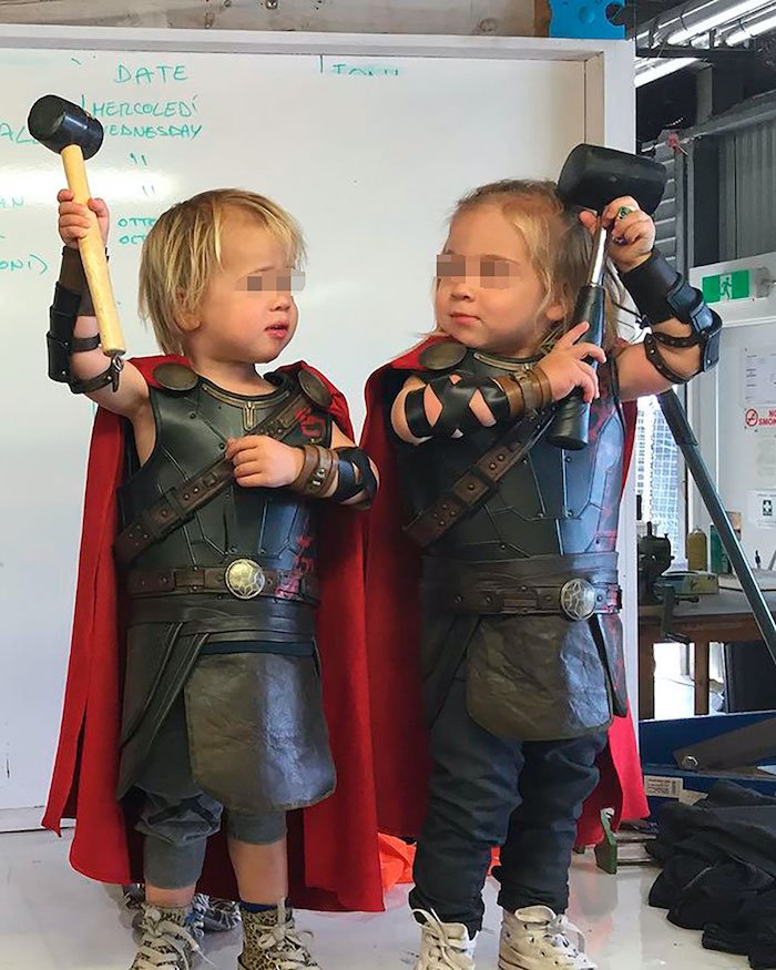 Los hijos de Chris Hemsworth, disfrazados como su padre.